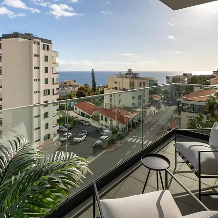 Casa Branca Penthouse By An Island