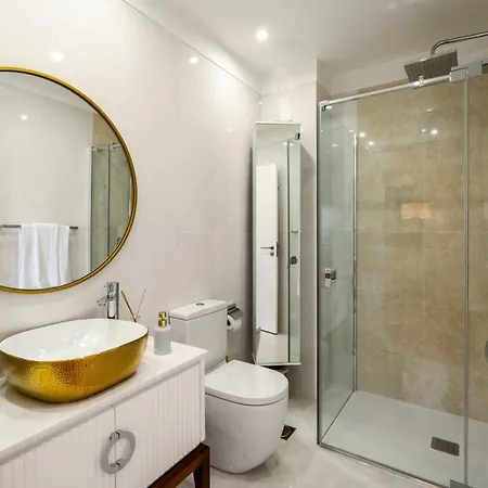 Casa Branca Penthouse By An Island * Funchal (Madeira)