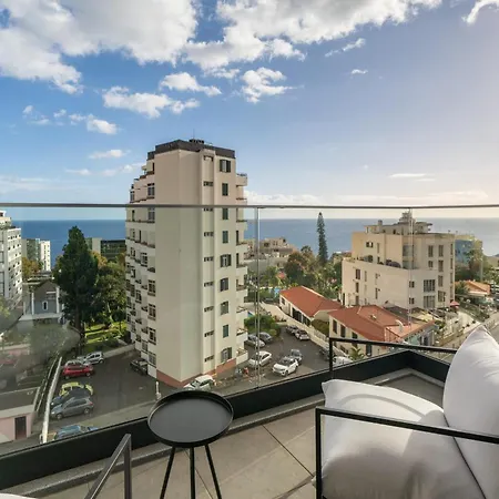 Casa Branca Penthouse By An Island Apartment *