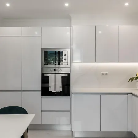 Casa Branca Penthouse By An Island Funchal (Madeira)