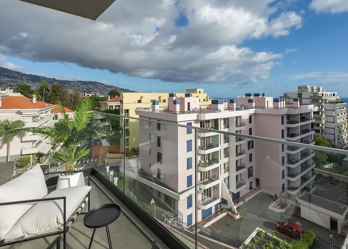 Casa Branca Penthouse By An Island Apartman Funchal